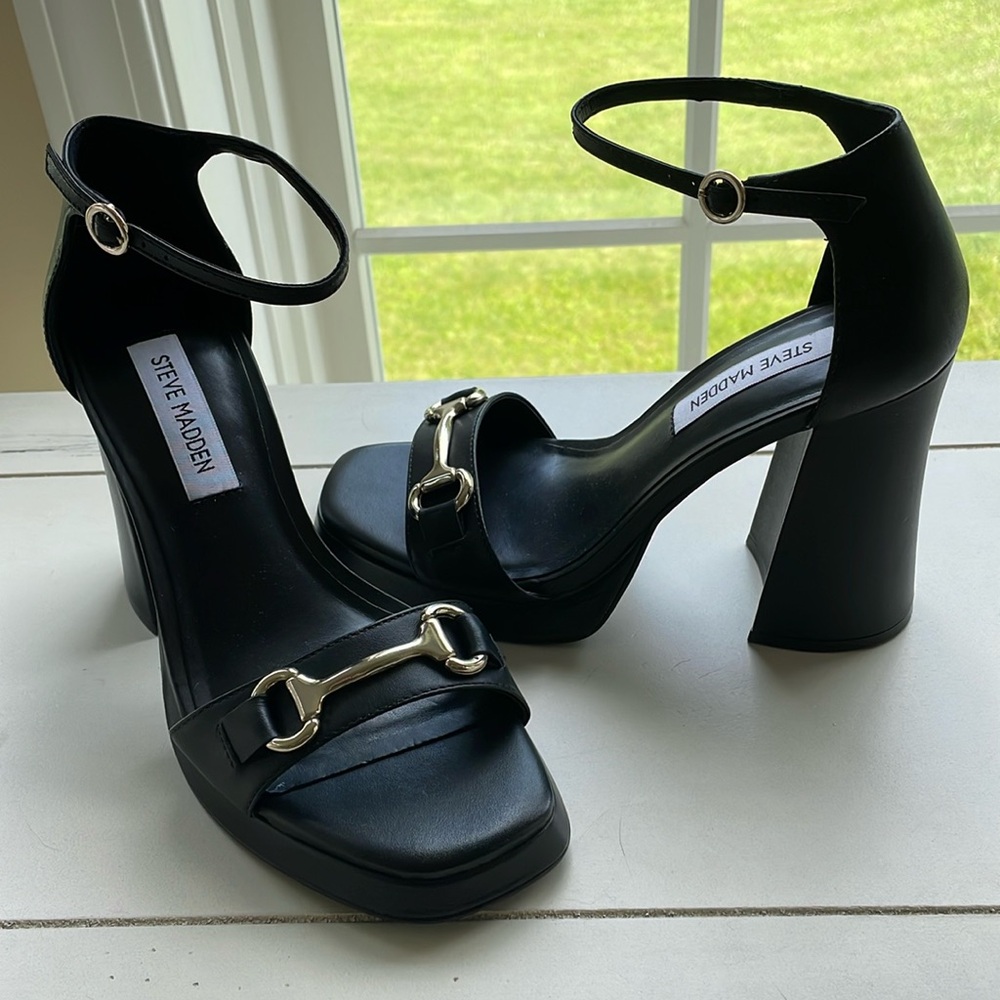Steve Madden Black Leather Platform Ankle-Strap Sandals